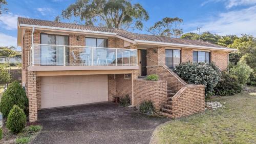 Tura Beach Capes View House