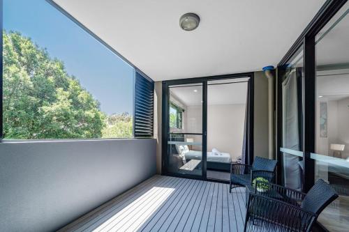 Waterloo 2Br Modern Apartment Nature Park - image 4