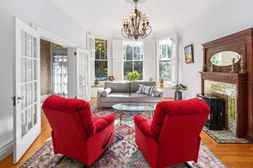 Gorgeous Victorian Flat in Haight Ashbury