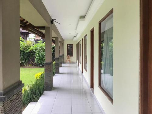 Pondok Mesari Redpartner Near Legian Beach – Legian, CO