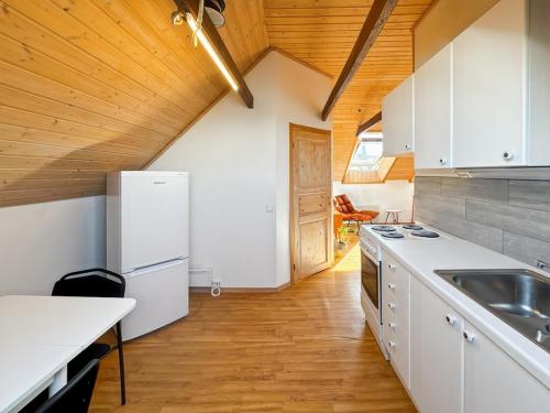 Scenic Escape - Stavanger Loft BnB 33 in Nylund