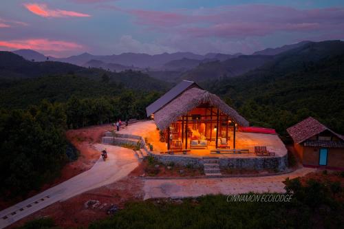 Cinnamon Eco Lodge