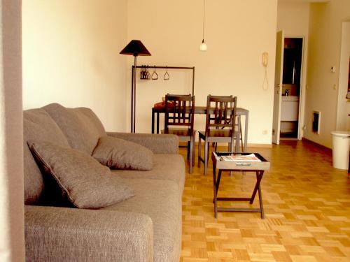  Belles Nuits, Ferienwohnung in Antwerpen