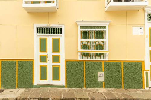 Entre balcones
