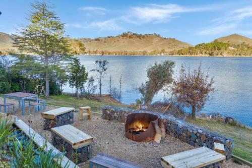 BONNIE DAWN in Bonnie Doon