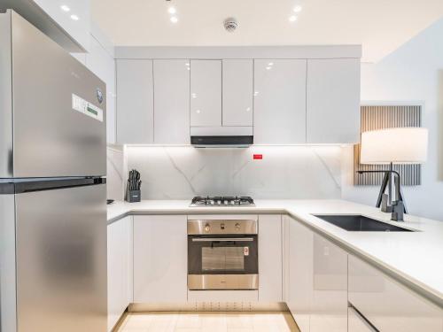 Cozy 1BR in Binghatti Emerald - image 13