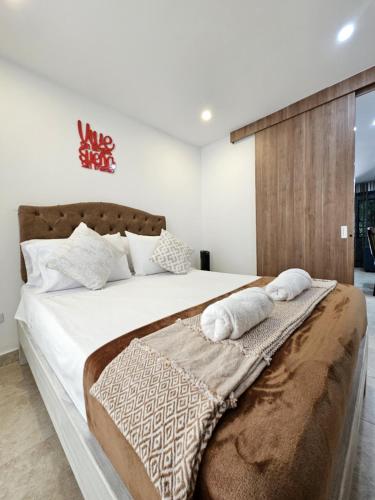 Modern Luxury Laureles Life, Medellín (photo 9)