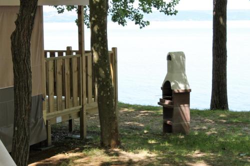 Parco Del Lago Glamping And Lodges - image 4