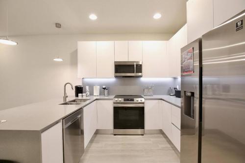 Amazing 3 Bedroomloft Townhouse In Hidden Forest, With Private Pool! in Orlando, USA