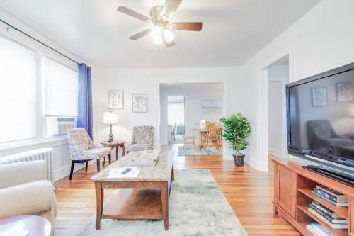 Colleges Bistros History Come See The Main Line image