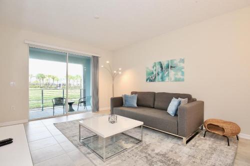High end apartment in luxurious Storey Lake community Next to Disney! in Hunters Creek