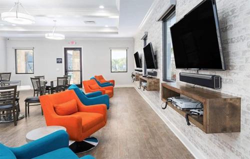 High end apartment in luxurious Storey Lake community Next to Disney! in Hunters Creek