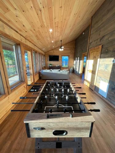 Brand New Chalet with Spectacular Views- Ursa Mons - image 5