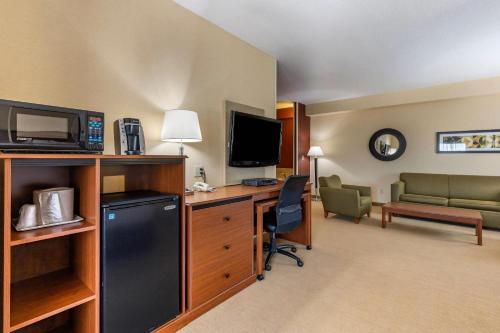 Comfort Inn & Suites Gateway to Glacier National Park - image 32