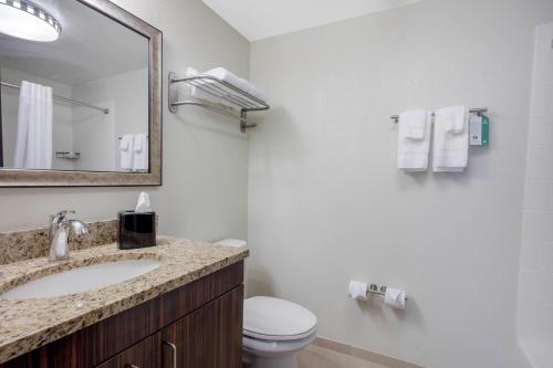 MainStay Suites St Louis Airport in Bridgeton, USA