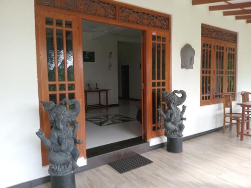 Mango Villa Bentota - image 2