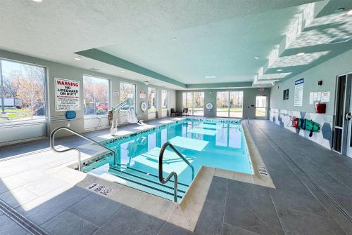 Úszómedence, Hawthorn Extended Stay by Wyndham Mount Laurel / Moorestown in Mount Laurel (New Jersey)