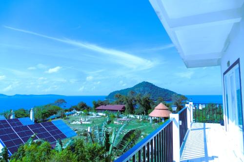 Voltants, ThmorDa Resort  in Koh Rong Sanloem