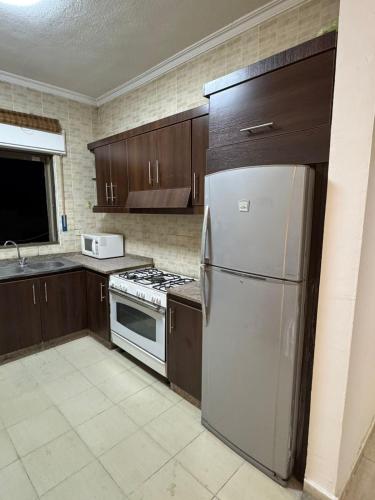 stay by university of Jordan in Yajouz