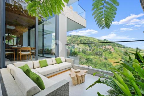 Balcony/terrace, Dago Escape Villa by Kozystay - Bandung in Dago Atas