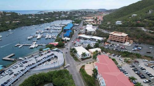 Luxury 2bed 2bath Condo In Downtown Red Hook in Red Hook