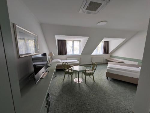 Hotel Christinenhof garni - Bed & Breakfast in 加德布施