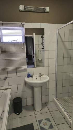 Bains House – Upington, NM