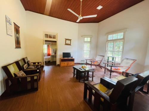 Herondale Estate Bunglow in ناوالابيتيا