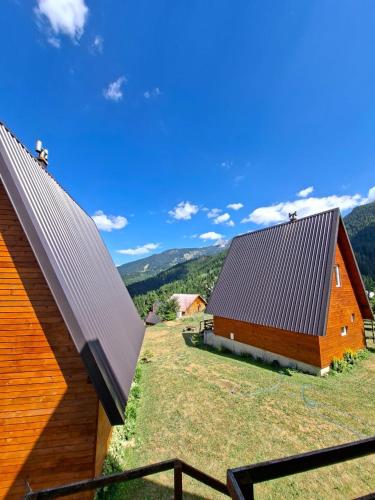 Viesnīcas āriene, Villa Horizon - Stunning Mountain Views, Kuqishte in Boge