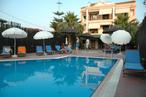 Santa Maura - image 13