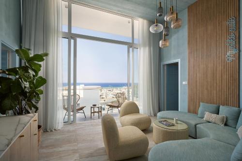 Suite, 2 bedrooms, pool view, sea view, plunge pool