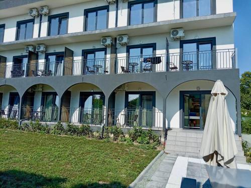 VILA Costinesti VIBE in 科斯蒂內什蒂