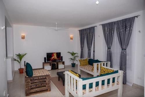 K&n propertys - image 2