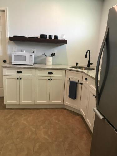 ห้องครัว, Wellington Guest Suite in เวลลิงตัน (FL)