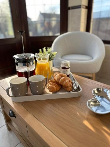 Ételek és italok, Maesllan - A Spacious Holiday Home in Porthcawl - 5 bedrooms, sleeps up to 10 people in Nottage