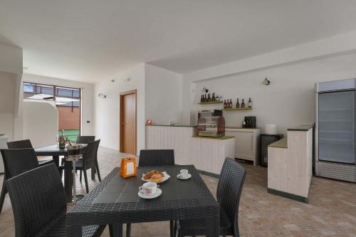 Joy Home Apartments - image 8