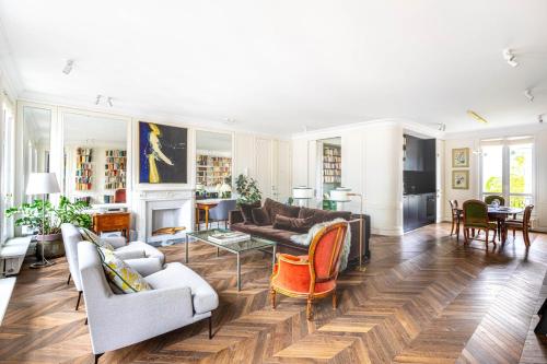 GuestReady - Parisian stay near the Eiffel Tower, Paryż