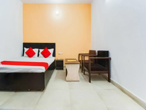 Hotel O The Grow Hotel Kanakpura Railway Station