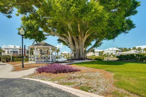 Beachfront Island Condo on Florida Gulf Coast in Placida