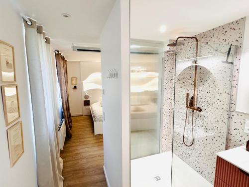 L'intimiste - Cocon à deux - Sauna, Balnéo & Ciné (L'intimiste - Cocon a deux - Sauna, Balneo & Cine) in 卡布奇艾利斯區