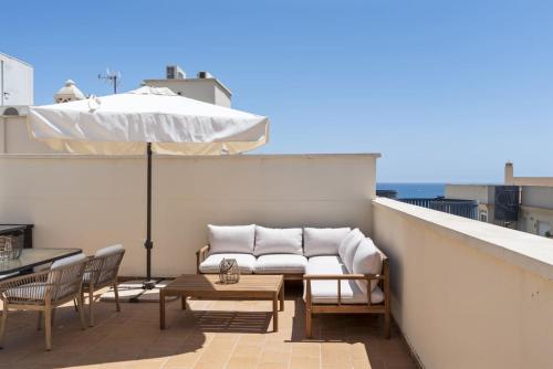 ViVi Homes - Casa Fina - terrace - jacuzzi - beach