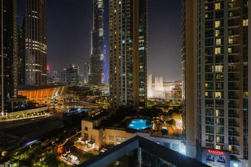 Iconic Views 2BR Burj Khalifa and Fountain, Dubai (photo 5)
