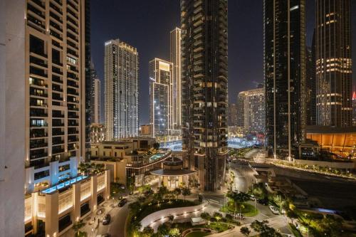 Iconic Views 2BR Burj Khalifa and Fountain, Dubai (photo 7)