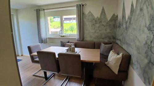 Ferienwohnung Bergblick in 加爾蔡因