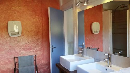 The Bergerie in คุยซา