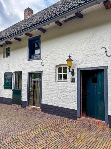 Exterior view, Hotel Winselerhof by Flow near Cafe de Kroniek