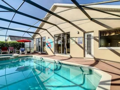Screened pool & spa resort access near Disney photo 2