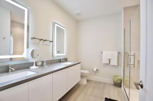 High Luxury New 3 Bedroom&loft Townhouse In Hidden Forest With Private Pool - image 34