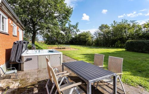 ทัศนียภาพภายนอกโรงแรม, Pet Friendly Home In Spøttrup With Wifi in สคีฟ