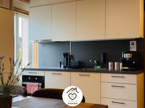 Family M Apartments 35-36 - Aarau West - Center in อาเรา